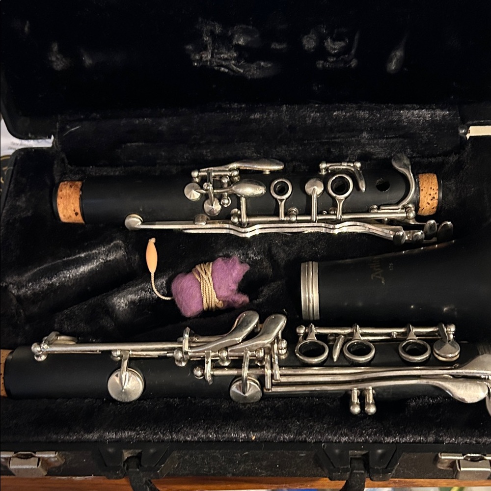 Artley Clarinet with Silver Keys Bb
